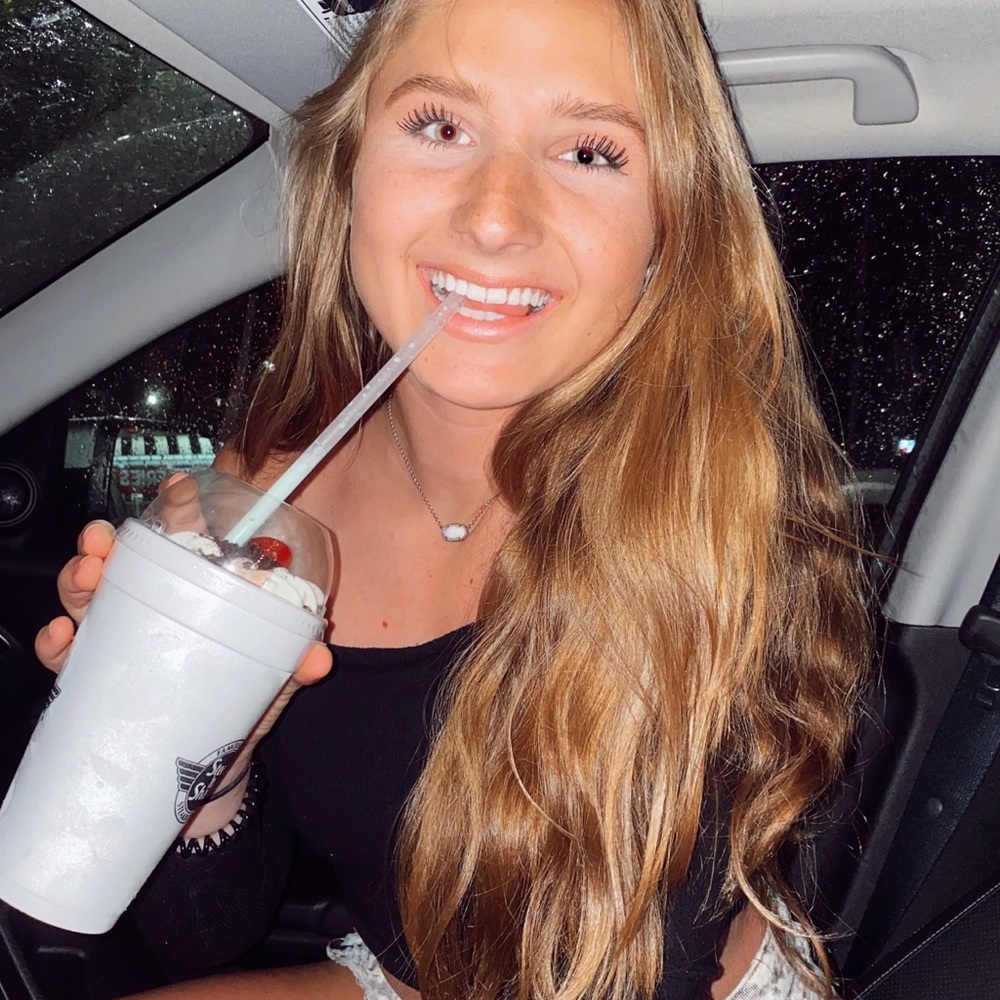 Meet your Posher, Jackie